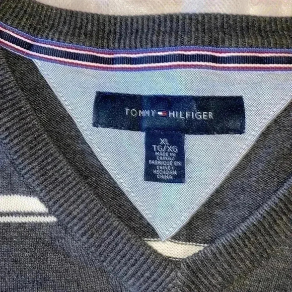 Plus size casual sweater for  men by Tommy Hilfiger - Picture 2 of 5